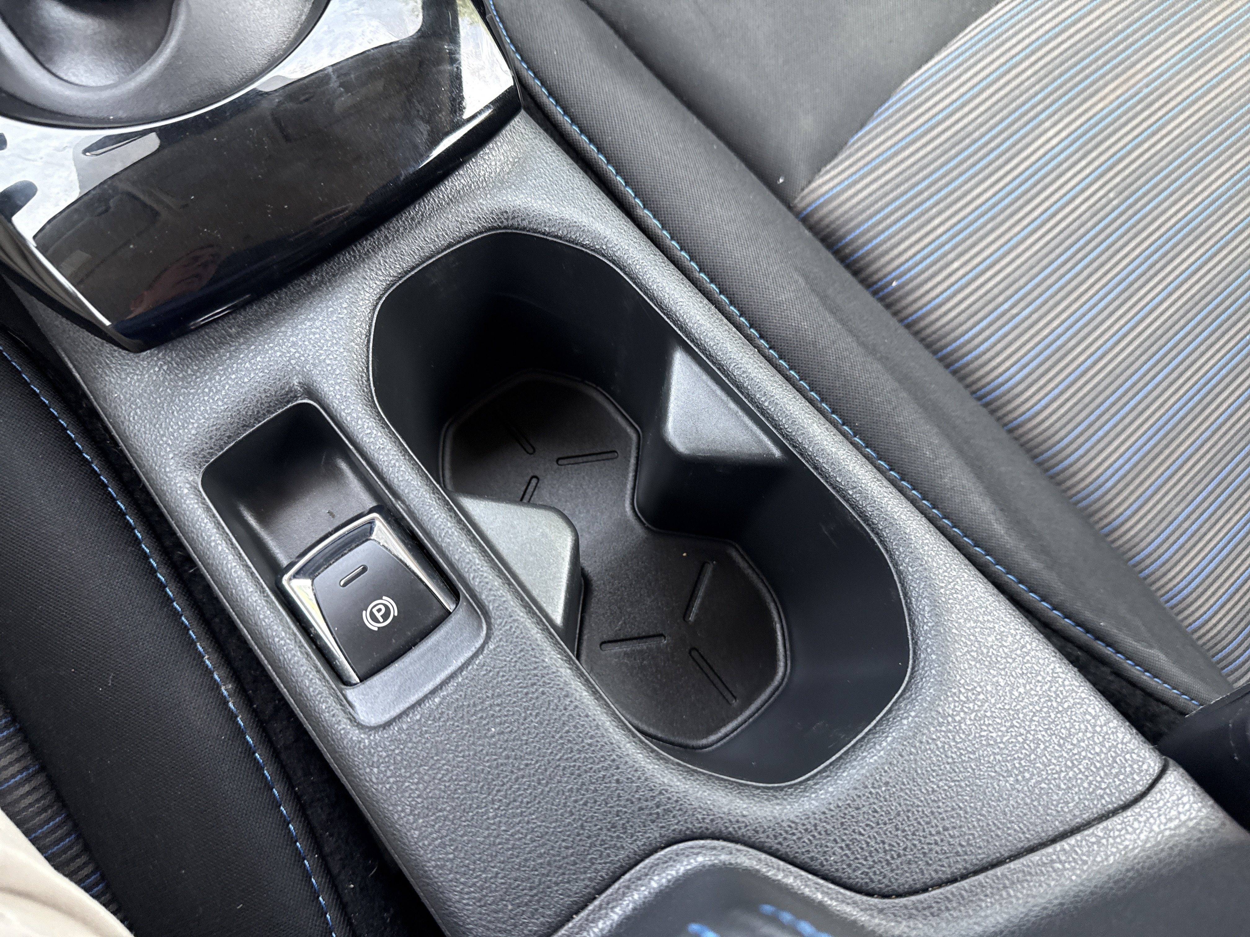 Certified 2024 Nissan Leaf SV Plus FWD image 23