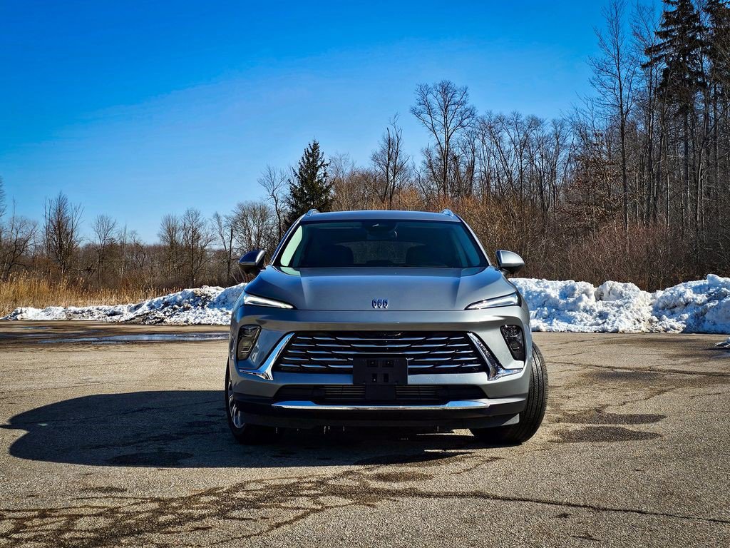 Certified 2025 Buick Envision Preferred image 11