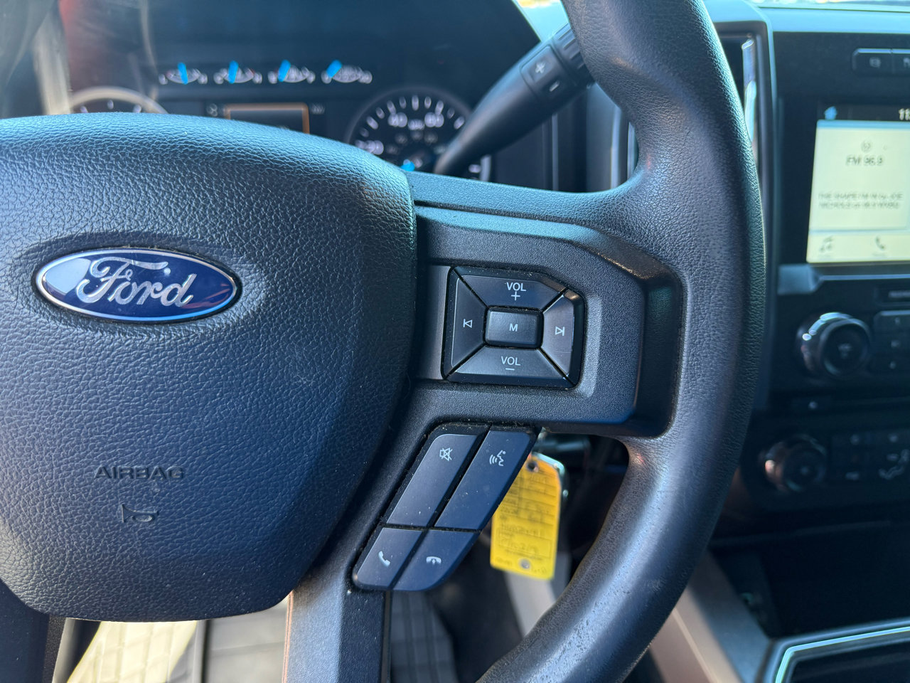 Used 2017 Ford F350 XLT w/ XLT Premium Package image 13