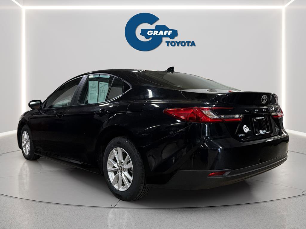 Used 2025 Toyota Camry LE FWD image 11