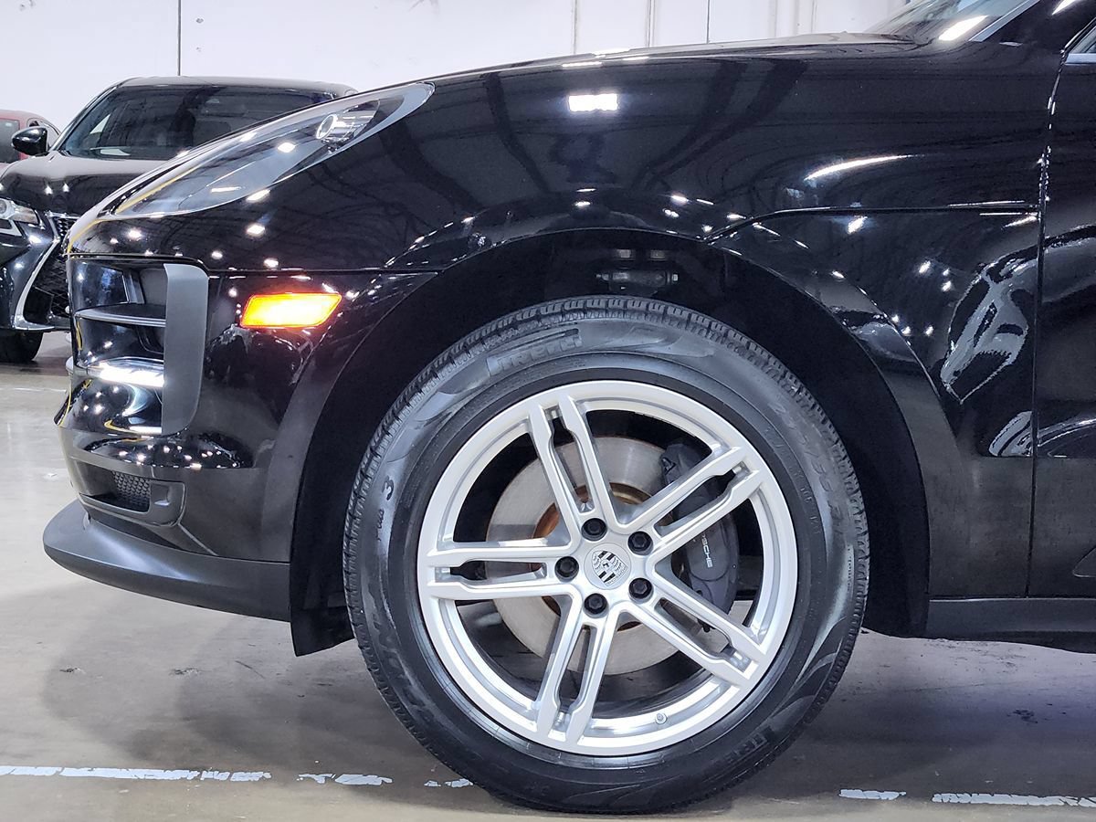 Used 2020 Porsche Macan AWD/4WD image 5
