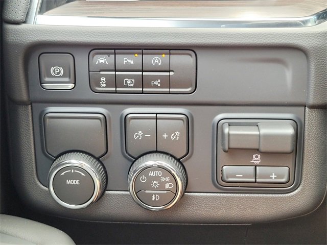 New 2026 Chevrolet Tahoe Premier w/ Sun And Tow Package image 27