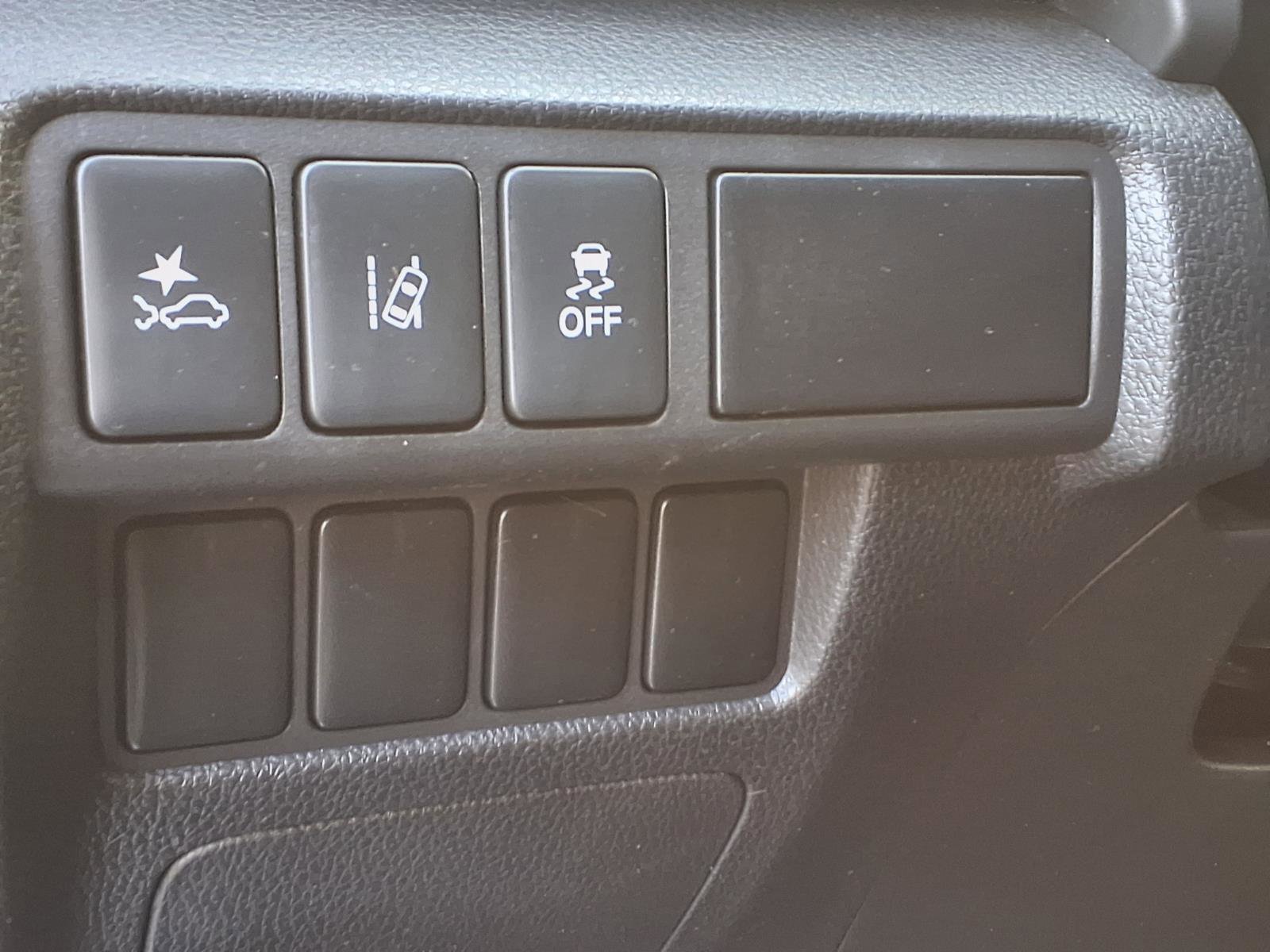 Used 2024 Mitsubishi Eclipse Cross LE image 27