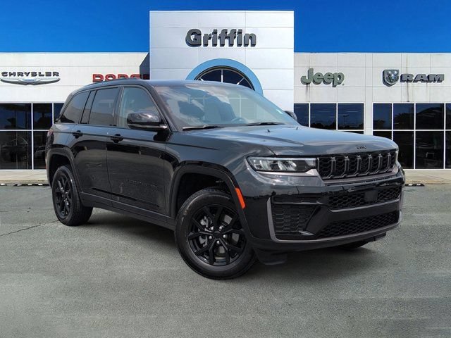 Used 2026 Jeep Grand Cherokee Altitude