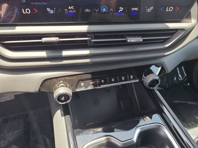 New 2026 Chevrolet Silverado EV LT AWD/4WD image 31
