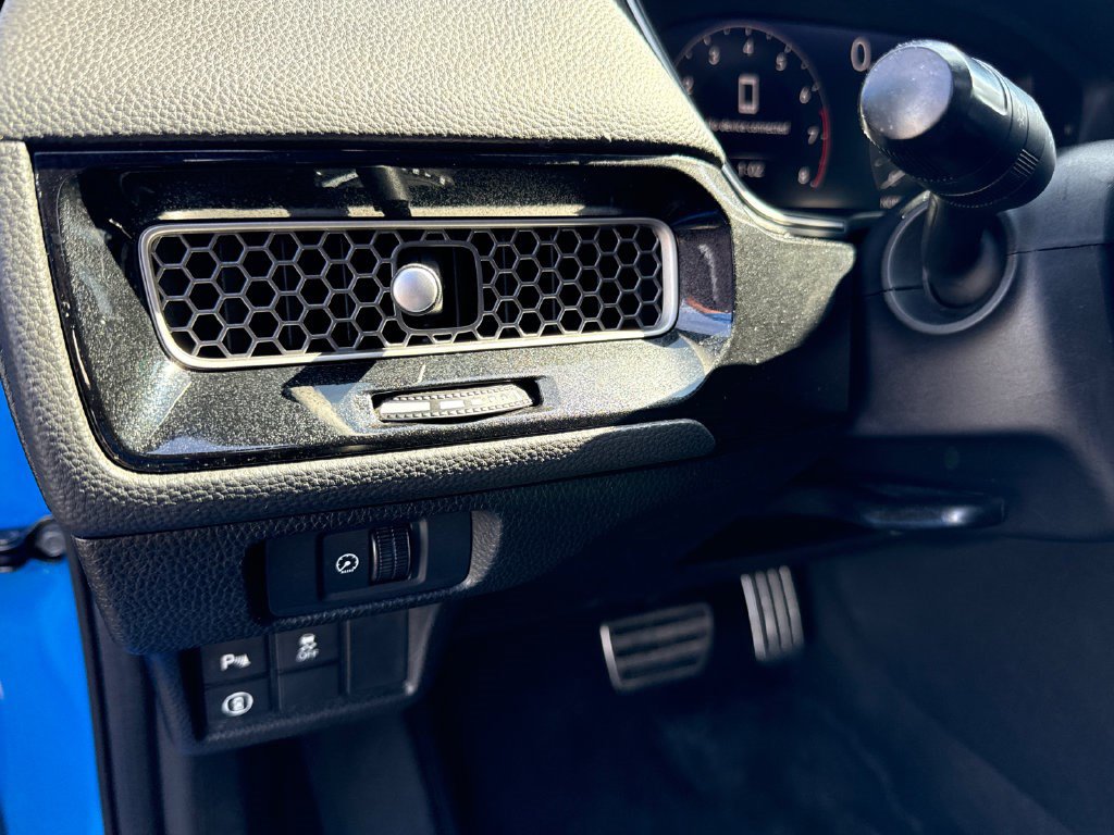 Certified 2024 Honda Civic Sport Touring image 22