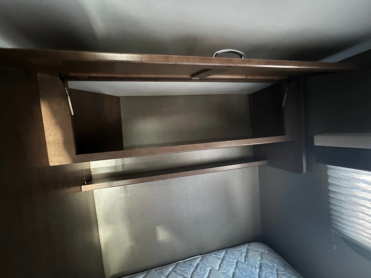 Used 2018 Ford E-350 and Econoline 350 Super Duty w/ Motorhome Prep Package image 30