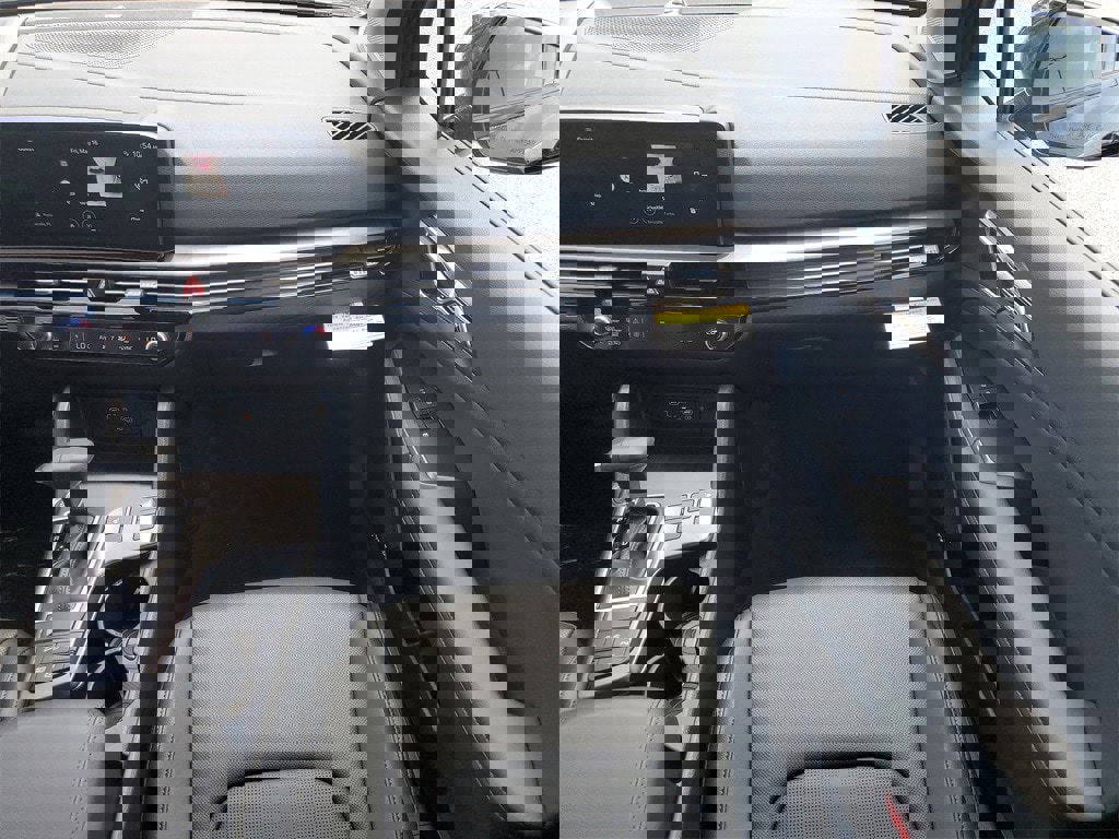 New 2026 Kia Sportage SX image 26