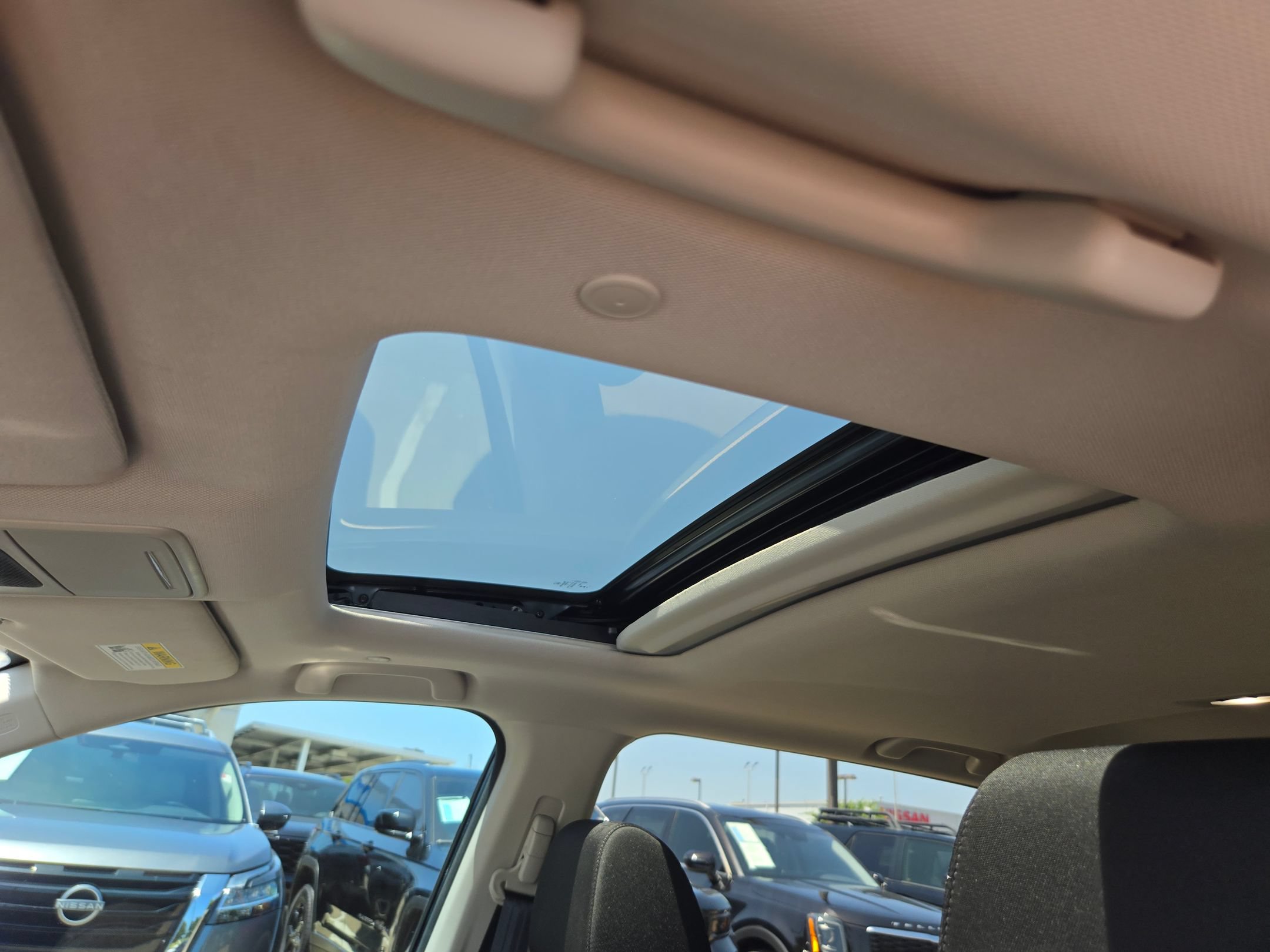 Certified 2025 Honda CR-V EX image 17