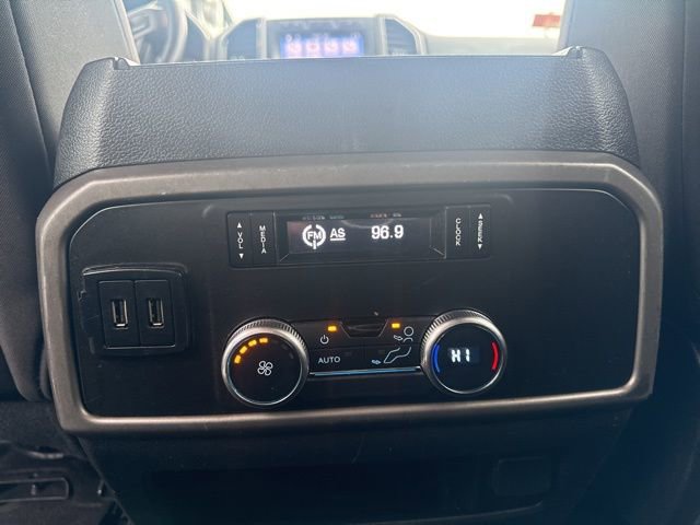 Used 2019 Ford Expedition XLT image 13