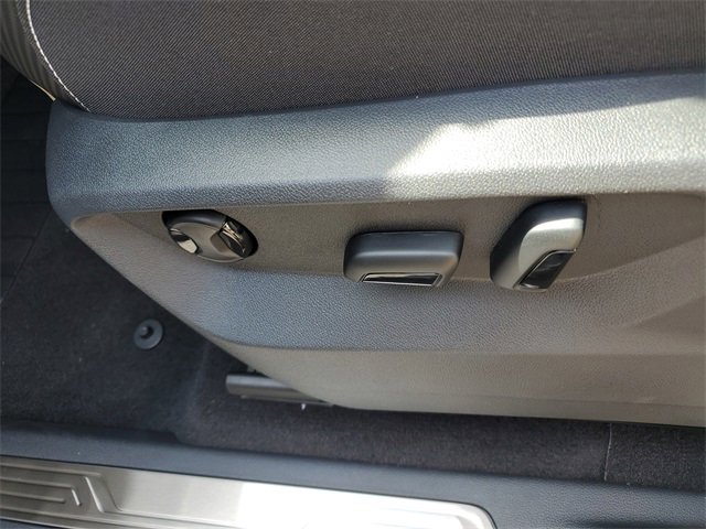 New 2026 Volkswagen Atlas Cross Sport SE image 20