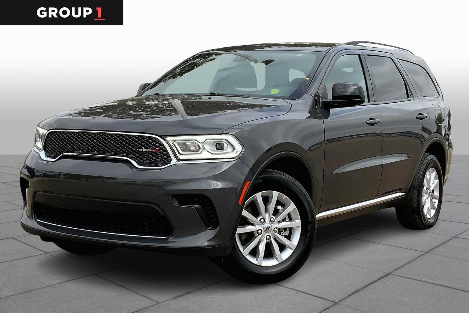 Used 2024 Dodge Durango SXT w/ 3rd Row Seating Group
