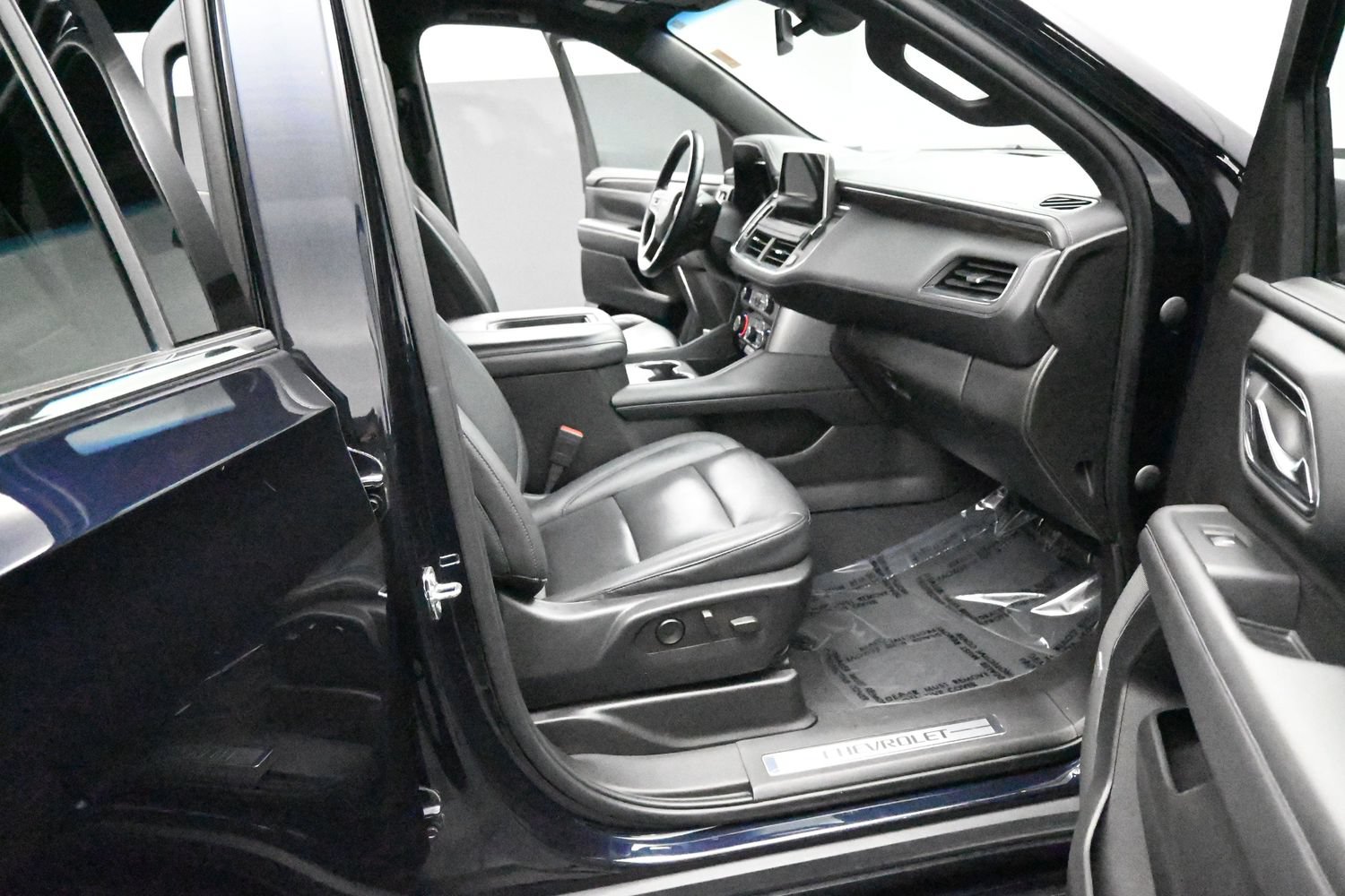Used 2022 Chevrolet Tahoe LT AWD/4WD image 20