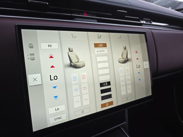 Certified 2024 Land Rover Range Rover Long Wheelbase Autobiography AWD/4WD image 27