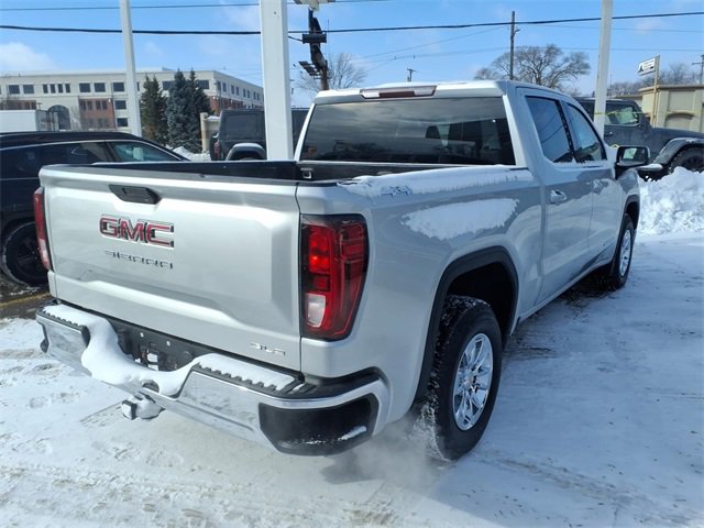 Used 2020 GMC Sierra 1500 SLE w/ SLE Value Package image 5