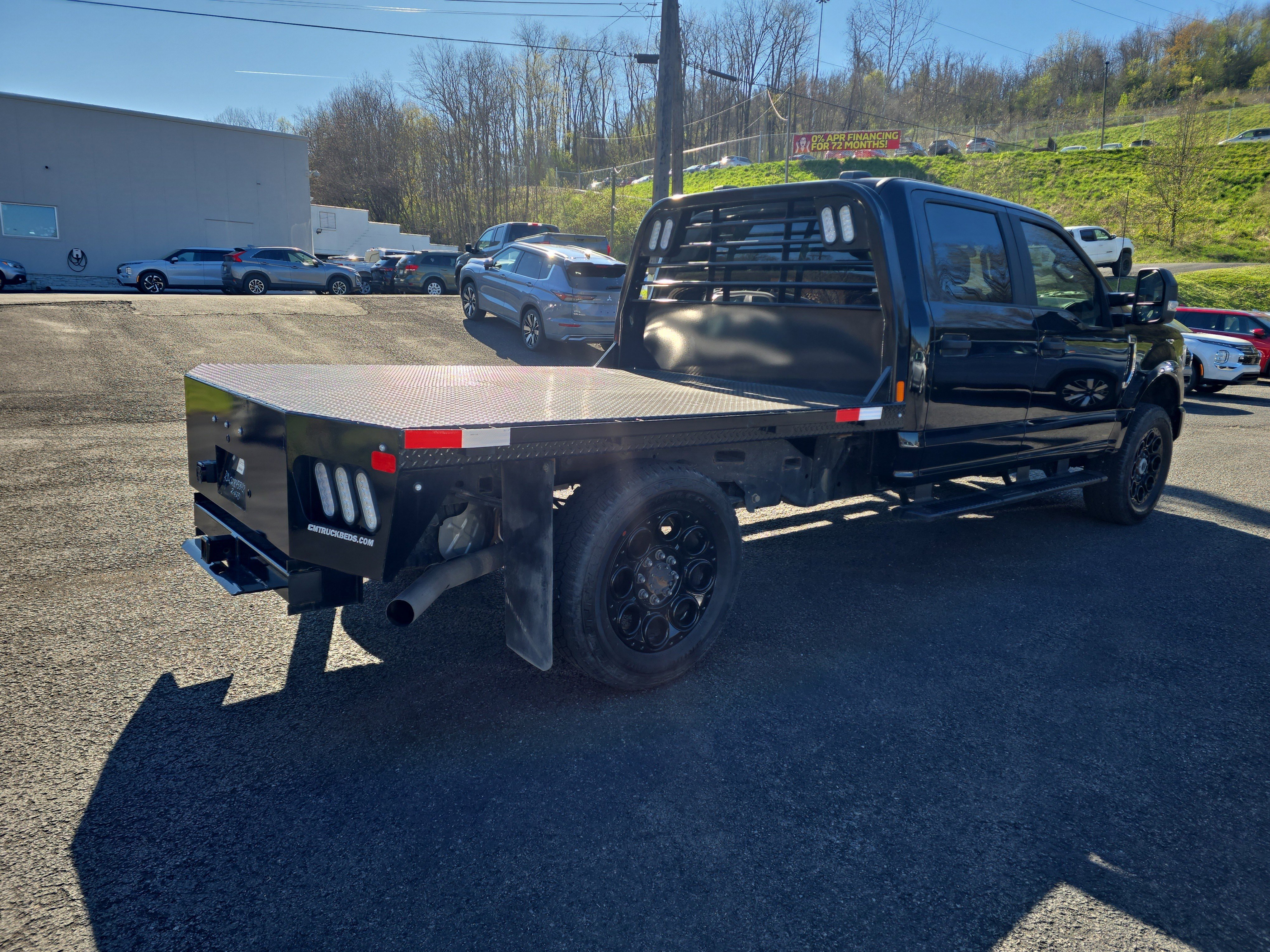 Used 2022 Ford F350 XL w/ Power Equipment Group image 4