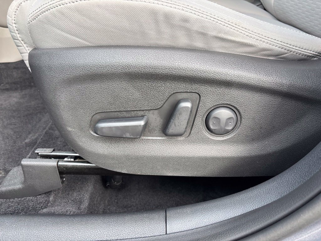 Used 2021 Hyundai Tucson Value AWD/4WD image 13