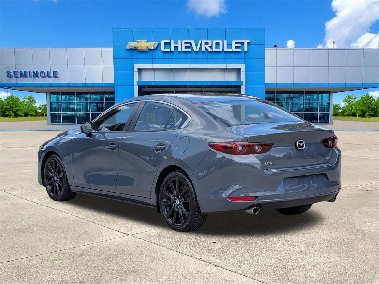 Used 2023 MAZDA MAZDA3 s FWD image 3