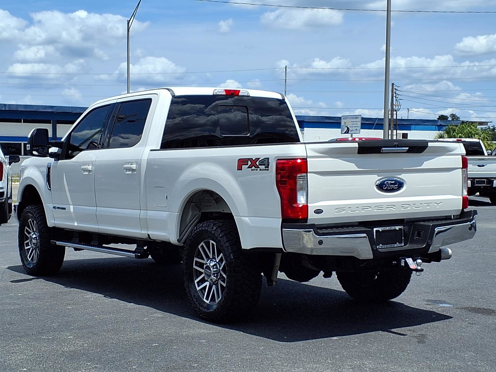 Used 2017 Ford F250 Lariat w/ FX4 Off-Road Package AWD/4WD image 4