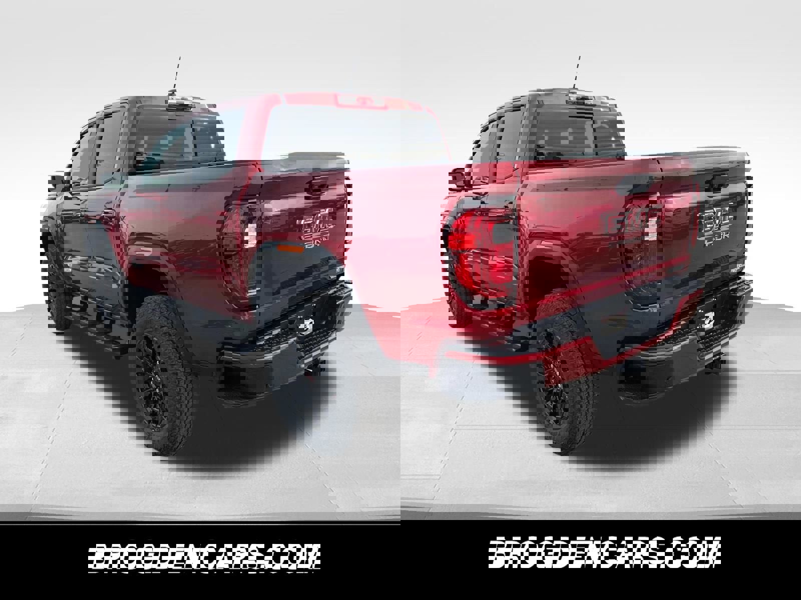 New 2026 GMC Canyon Elevation w/ Convenience Package image 5