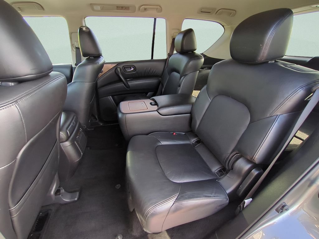 Used 2024 Nissan Armada SL w/ Captain's Chairs Package AWD/4WD image 9