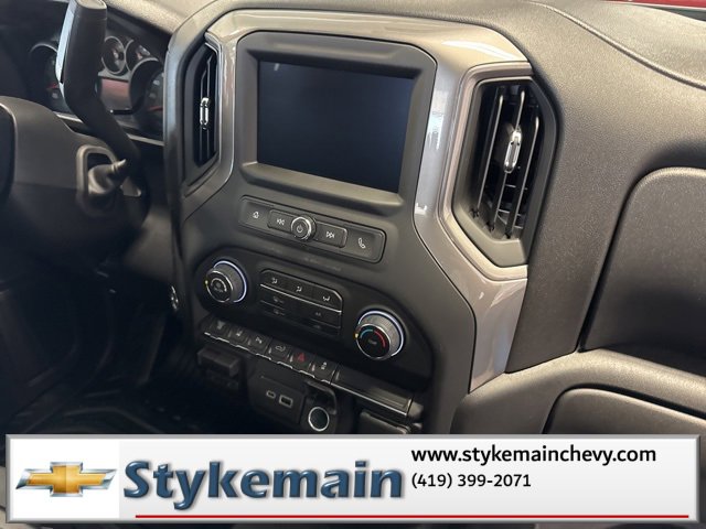 New 2026 Chevrolet Silverado 3500 W/T image 24