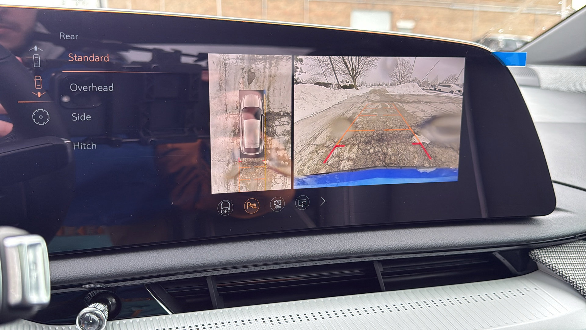 New 2026 Cadillac Optiq Luxury 2 image 20