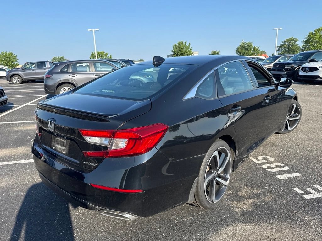 Used 2021 Honda Accord Sport image 8