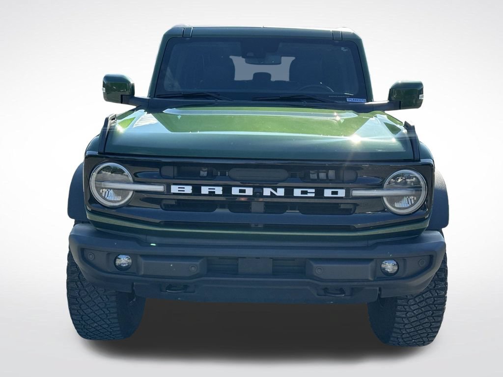 Used 2023 Ford Bronco Outer Banks w/ Sasquatch Package AWD/4WD image 3