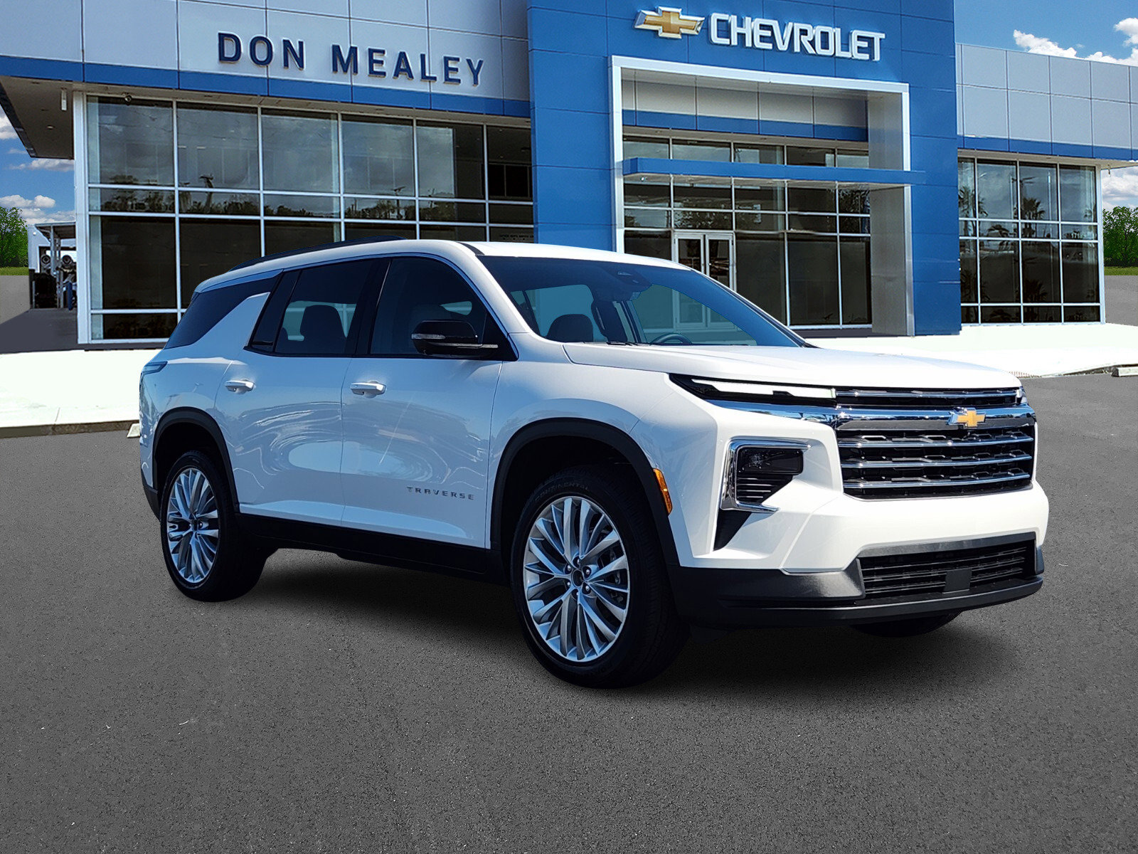 New 2026 Chevrolet Traverse LT w/ Driver Confidence Package