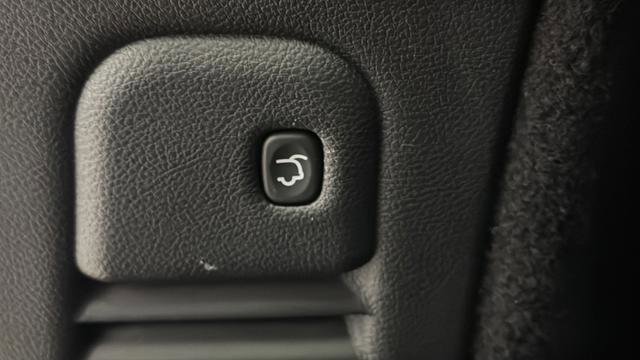 Used 2024 Dodge Durango R/T AWD/4WD image 30