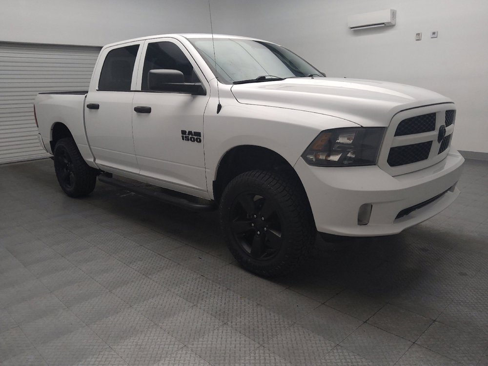 Used 2018 RAM 1500 Express w/ Express Value Package RWD image 13