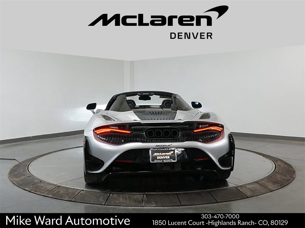 Used 2022 McLaren 765LT image 28