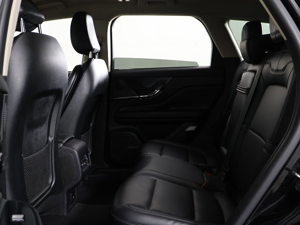 Used 2023 Lincoln Corsair AWD image 31