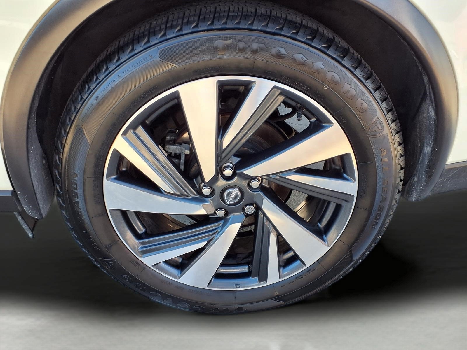 Used 2023 Nissan Murano SL w/ SL Moonroof Package FWD image 9