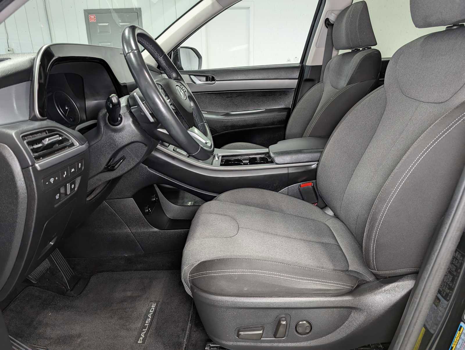 Used 2020 Hyundai Palisade SEL w/ Convenience Package AWD/4WD image 4