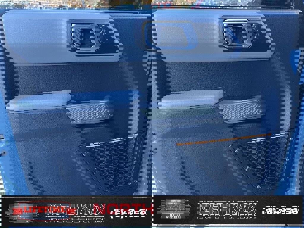 Used 2021 Ford Bronco Badlands image 5