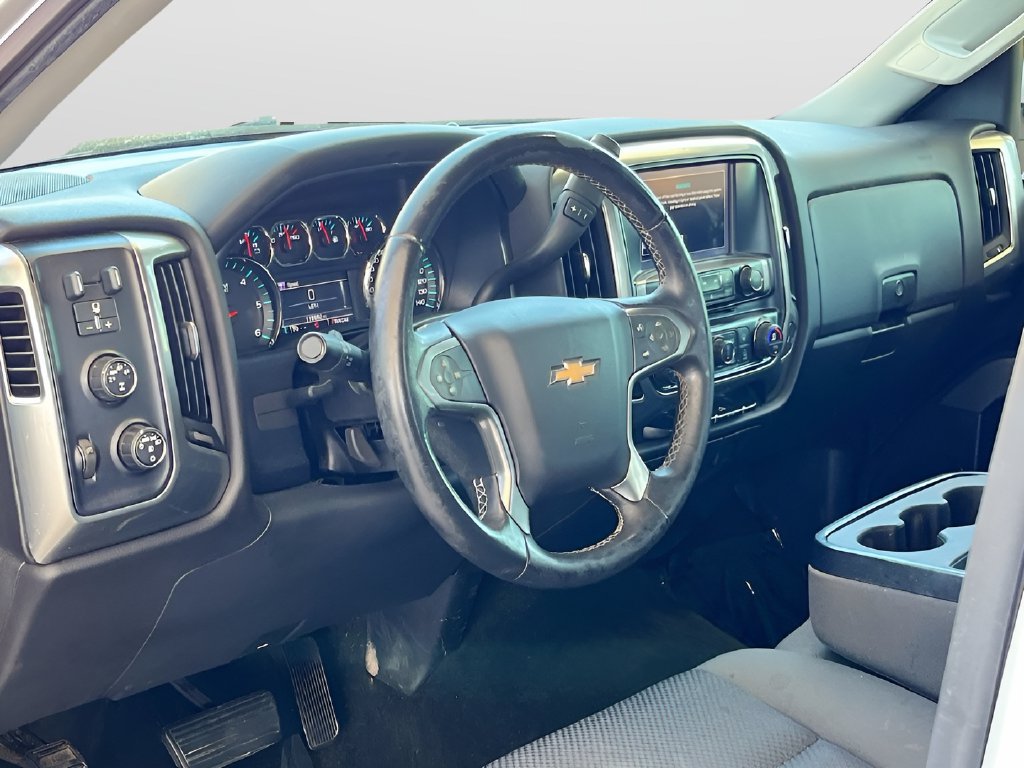 Used 2016 Chevrolet Silverado 1500 LT w/ All Star Edition AWD/4WD image 9