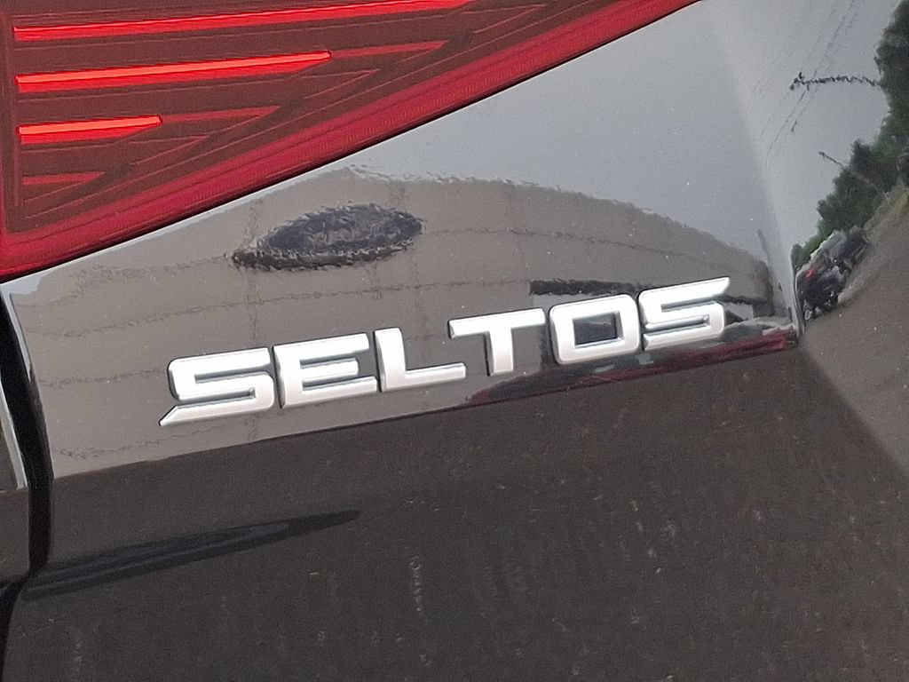 Used 2022 Kia Seltos S FWD image 31