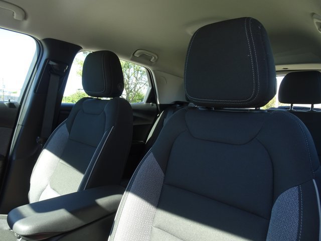 Used 2024 Chevrolet TrailBlazer LS FWD image 12