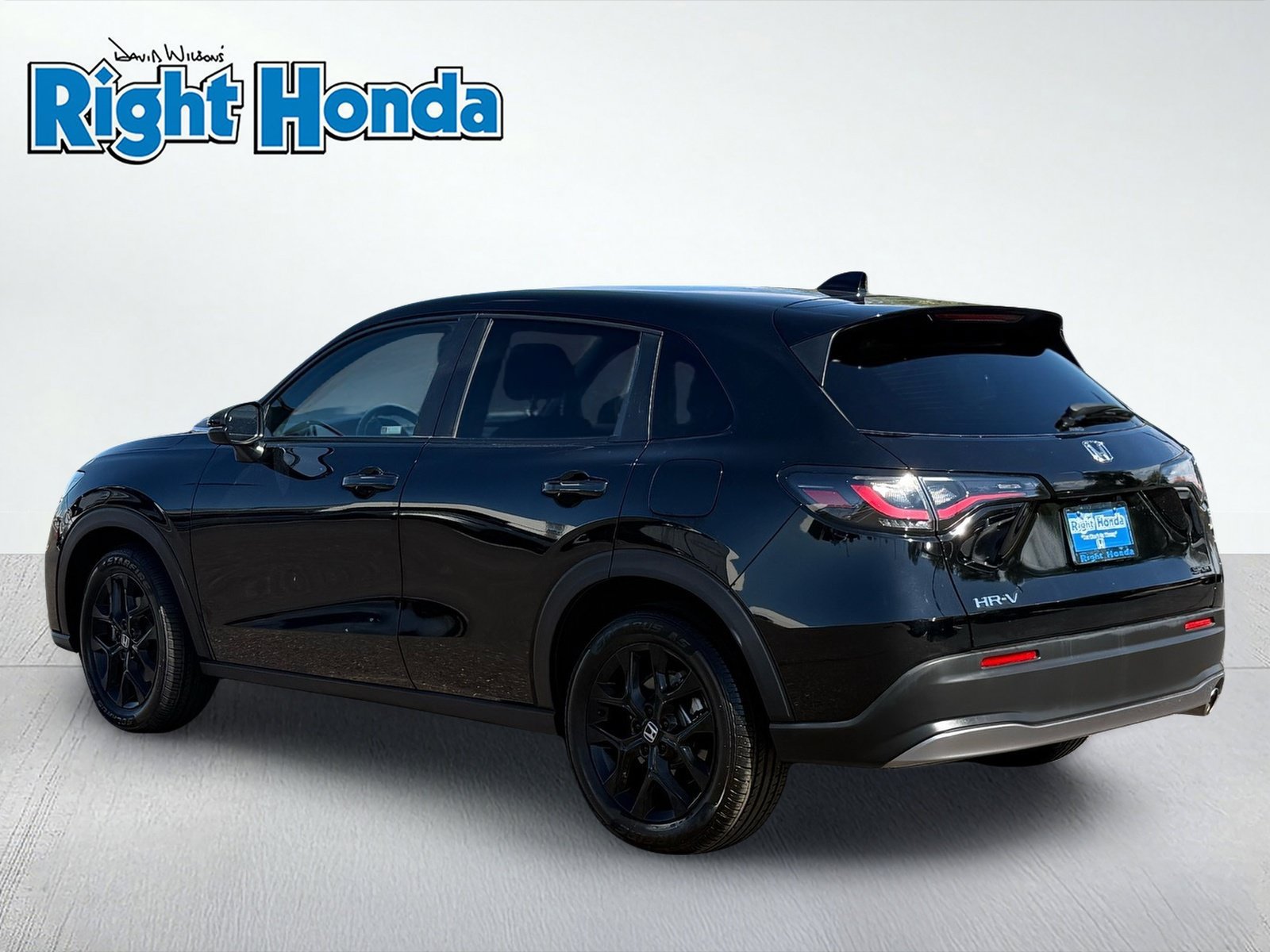 Used 2024 Honda HR-V Sport image 4