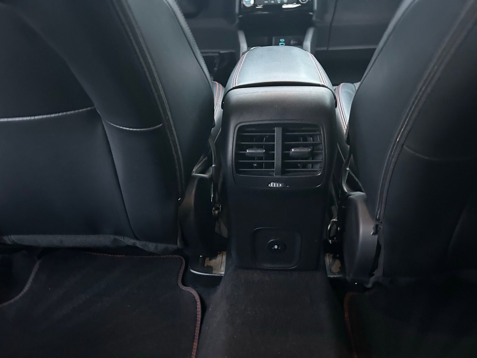 Used 2023 Ford Escape ST-Line Select w/ Tech Pack #2 image 24