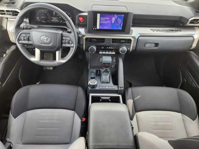 Certified 2025 Toyota Tacoma TRD Off-Road AWD/4WD image 26