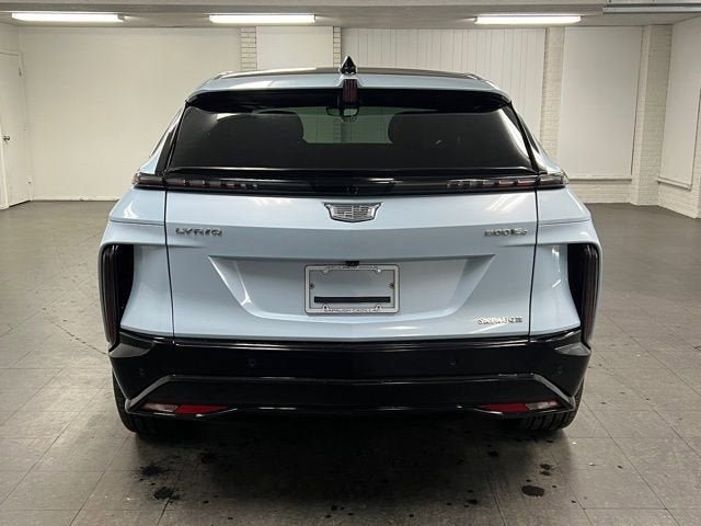 New 2025 Cadillac Lyriq Sport AWD/4WD image 4