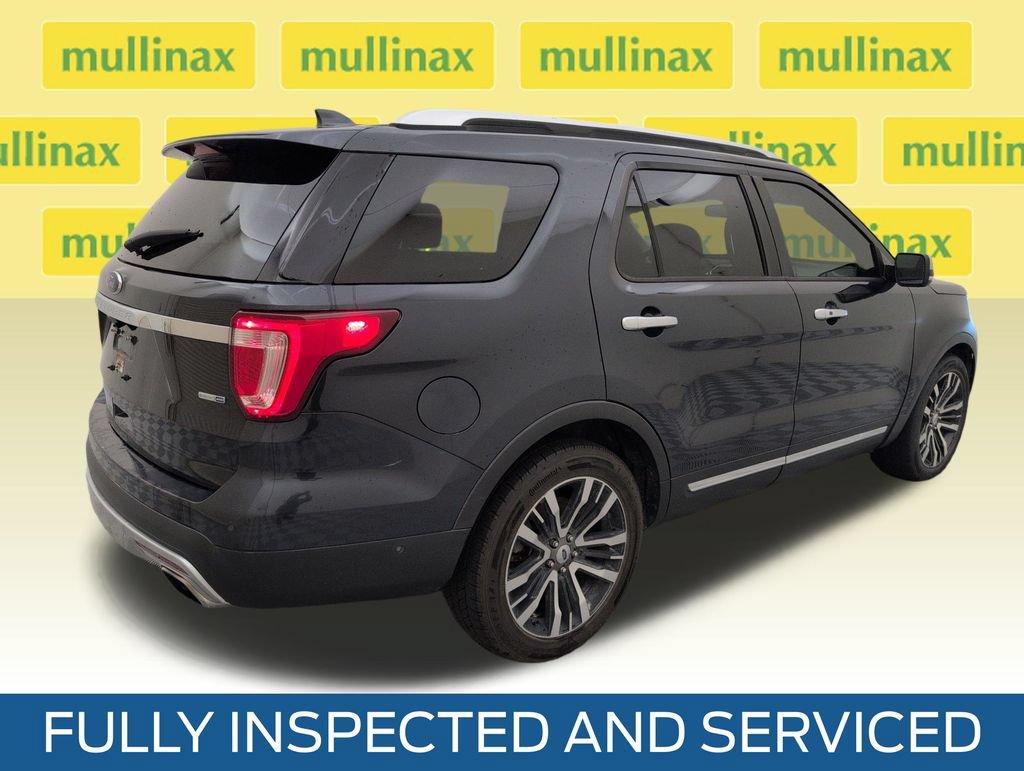 Used 2017 Ford Explorer Platinum AWD/4WD image 3