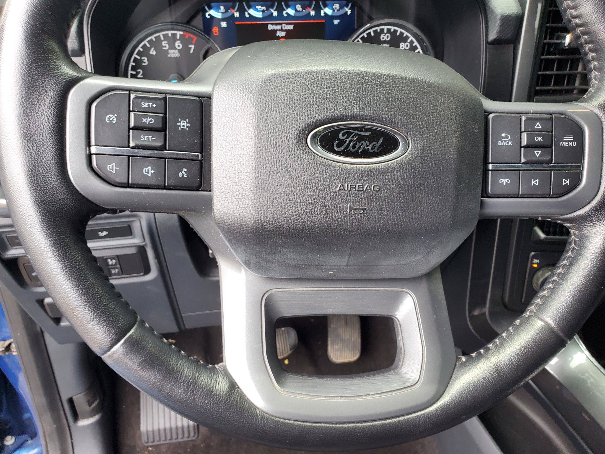 Used 2022 Ford F150 XLT w/ Equipment Group 302A High AWD/4WD image 35