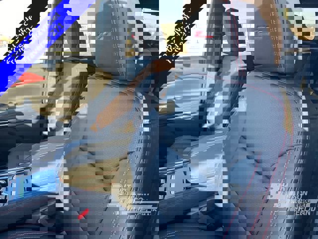 New 2026 Chevrolet Traverse Z71 w/ Enhanced Driving Package image 9