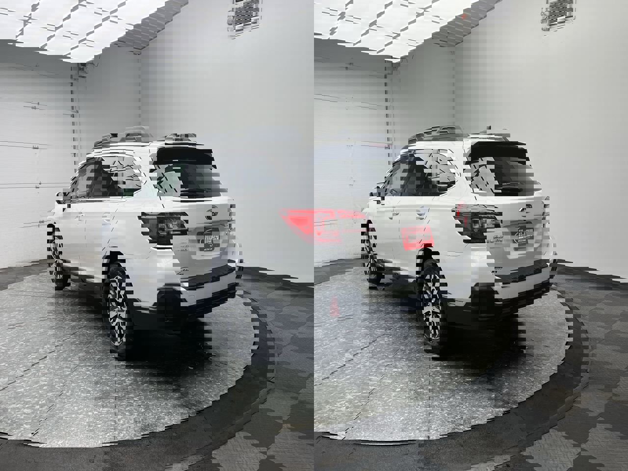 Used 2019 Subaru Outback 2.5i Limited image 2