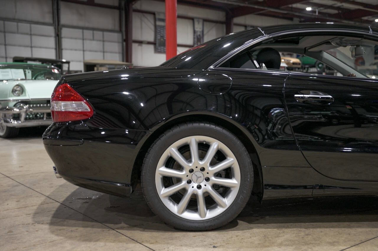 Used 2007 Mercedes-Benz SL 550 image 9