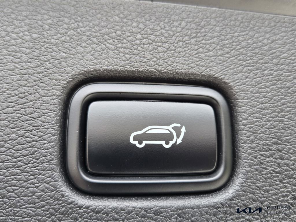 Certified 2024 Kia Sportage SX image 16